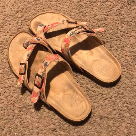 Sandles , casual shoes 1 pair of ankle boots 50$ - Picture 2 of 7